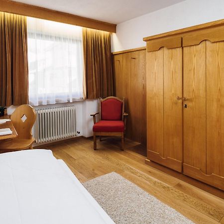 Hotel Komperdell Зерфаус Екстер'єр фото