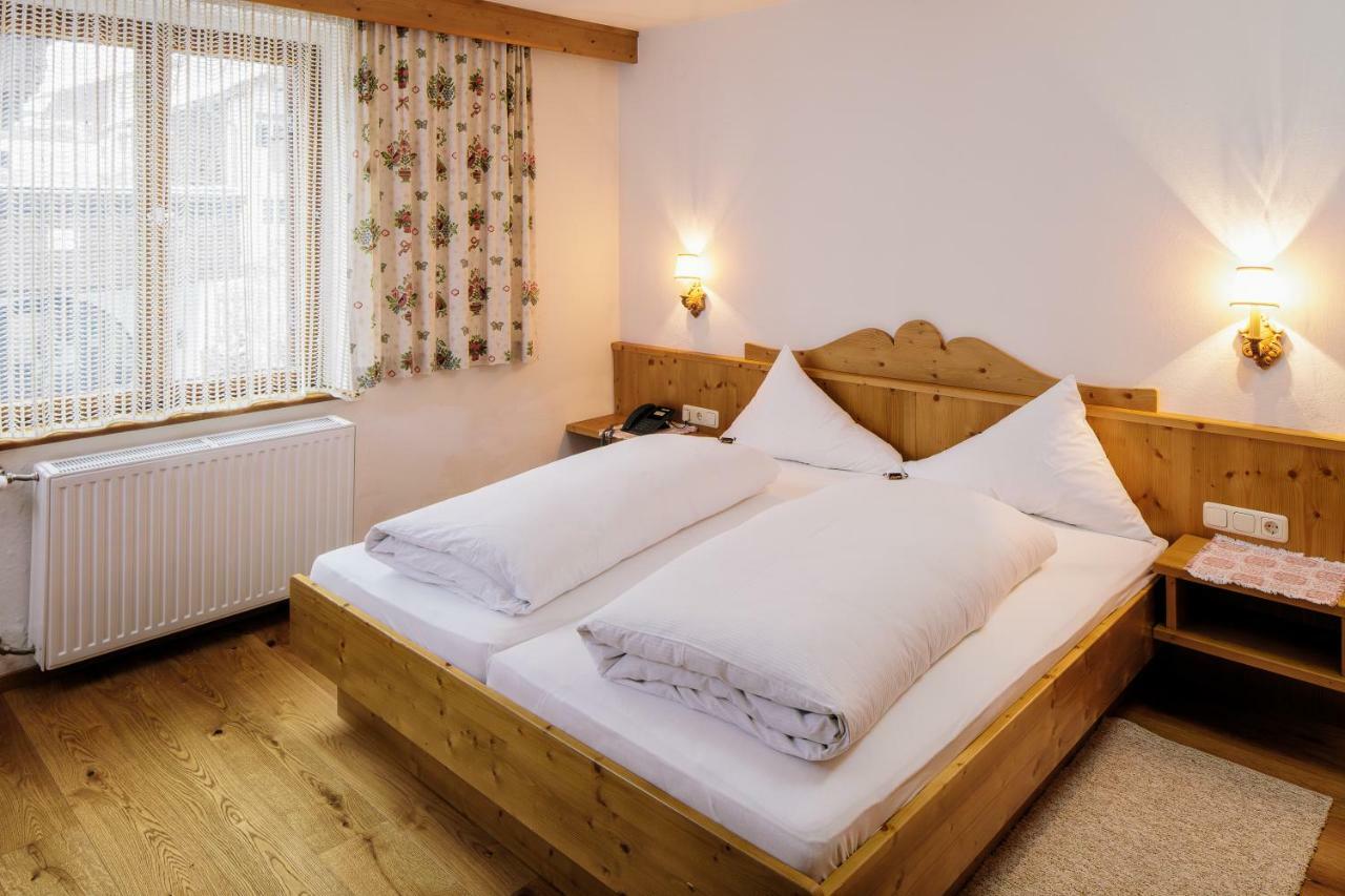 Hotel Komperdell Зерфаус Екстер'єр фото