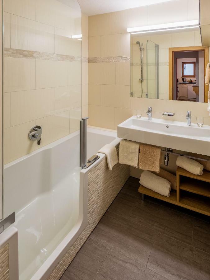 Hotel Komperdell Зерфаус Екстер'єр фото