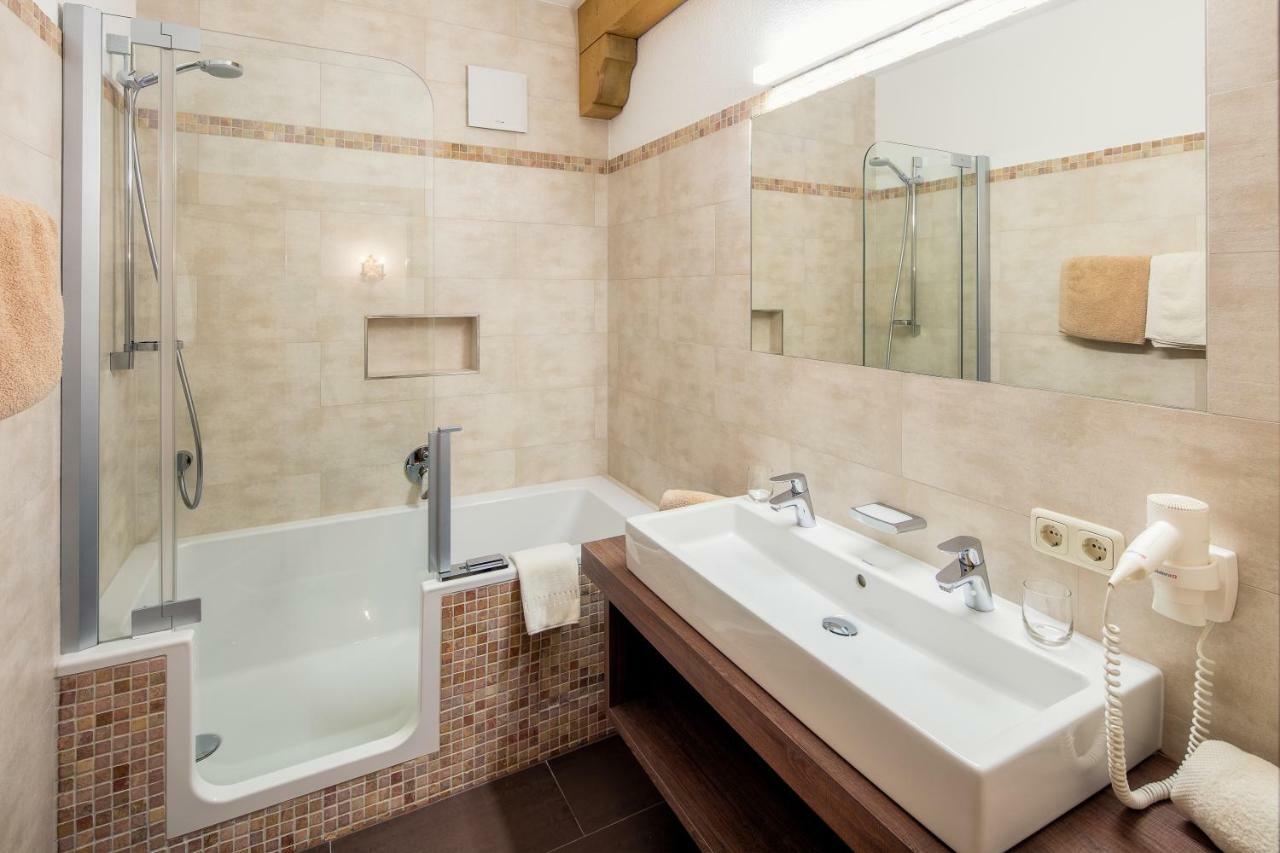 Hotel Komperdell Зерфаус Екстер'єр фото